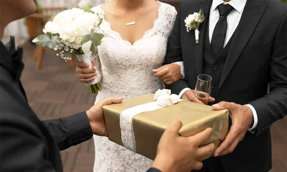 Regalo para matrimonio Por qué el arte es el obsequio perfecto para una pareja