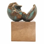 Sergio Castillo Mandiola Escultura en bronce soldado sobre base de bronce 02