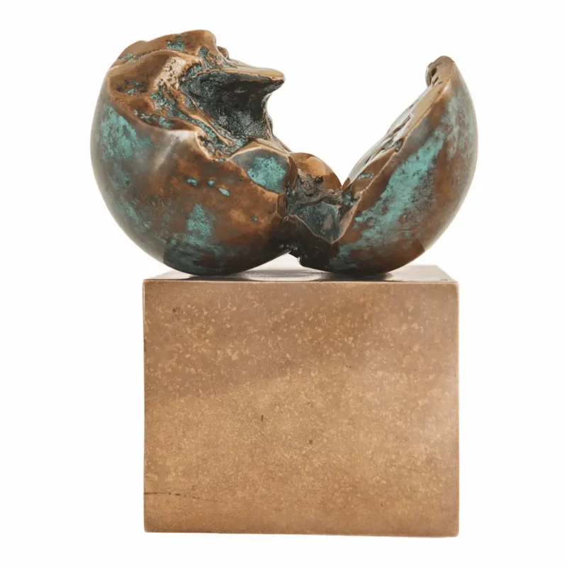 Sergio Castillo Mandiola Escultura en bronce soldado sobre base de bronce 02